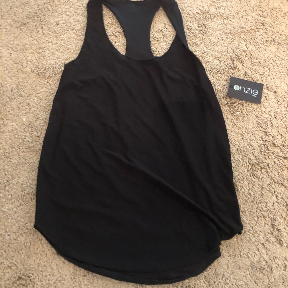 Onzie GlossyFlow “1 size fits all” NWT workout top